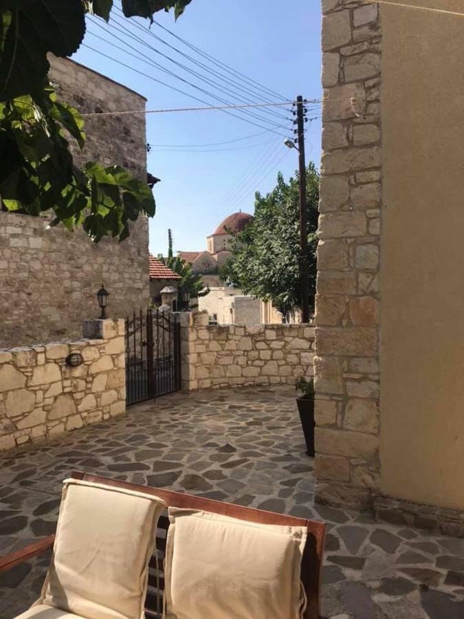 הוילה Paphos Salamiou Stone House מראה חיצוני תמונה